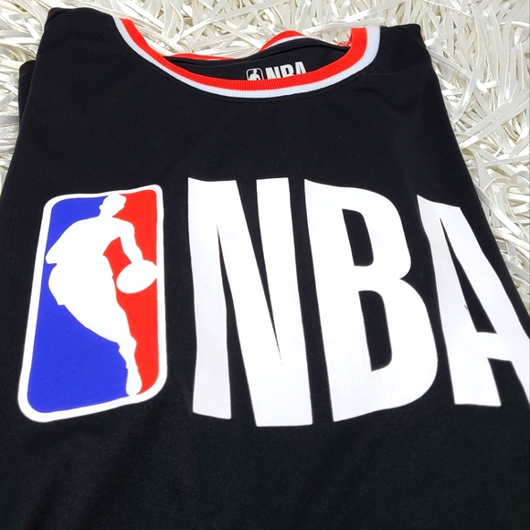 NBA Long Sleeve - Picture 1 of 2